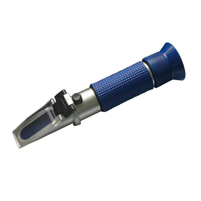 Handheld refractometer