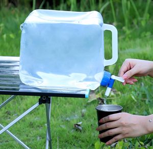 Collapsible foldable container