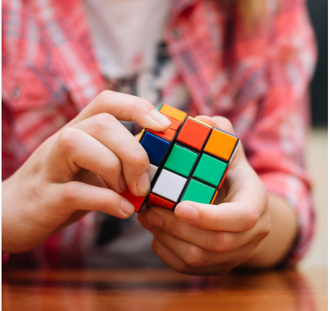 Cube puzzle cube
